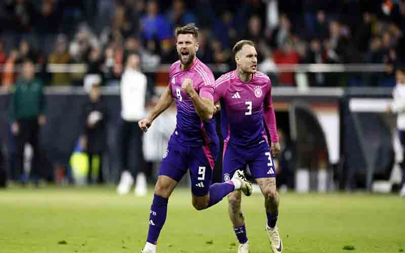 Đức thắng 2 - 1 trước Hà Lan